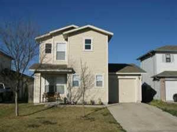 13524 Coomes DR, Del Valle, TX 78617