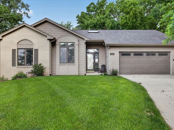 3708 Regal Ridge Circle , Rockford, IL 61114