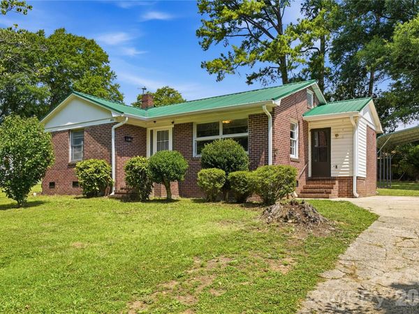 307 Dutchman Avenue, Mount Holly, NC 28120