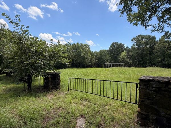 22117 W 888 , Cookson, OK 74427
