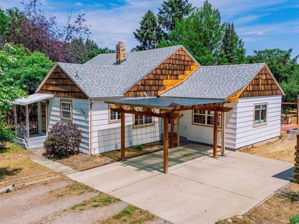 3102 N Coleman Rd, Spokane, WA 99212