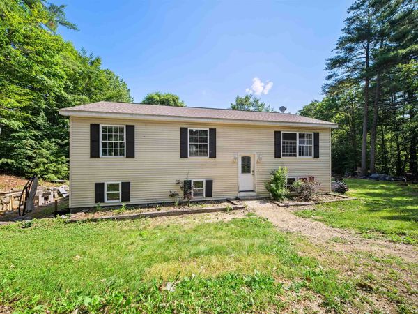 47 Henry Drive, Effingham, NH 03882