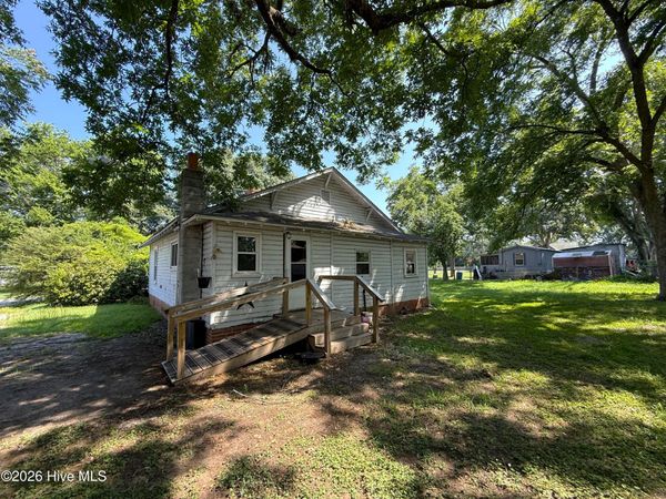 165 3rd Street , Cordova, NC 28330