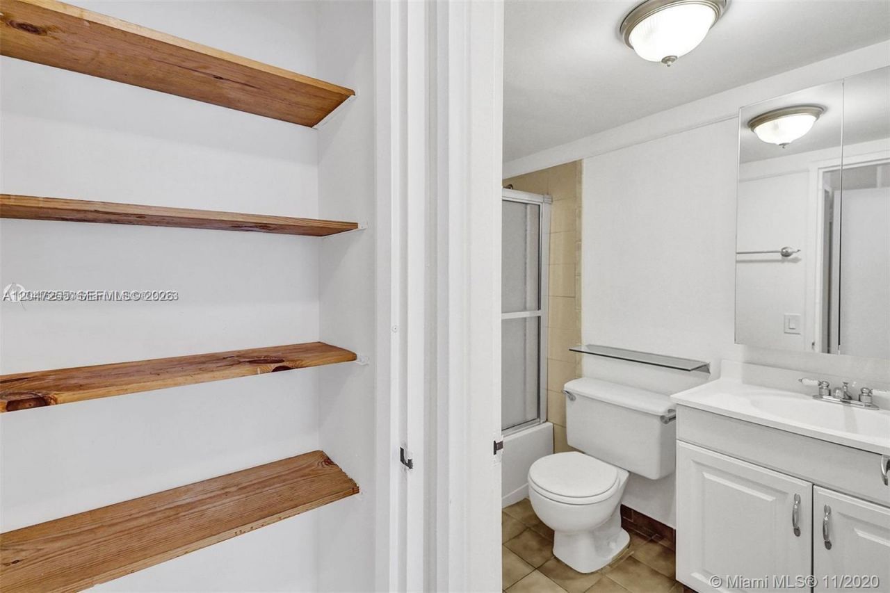1228 West Ave , Unit 613, Miami Beach, FL 33139 Photo