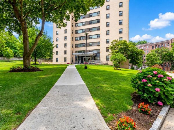 6 Fordham Hill Oval , Unit 2G, Bronx, NY 10468