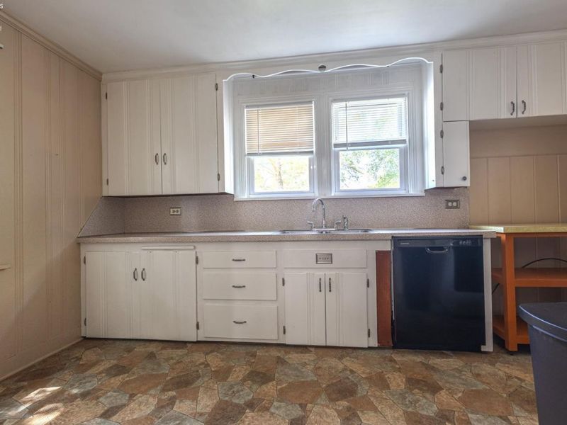273 E Main Street, Norwalk, OH 44857 Photo 8