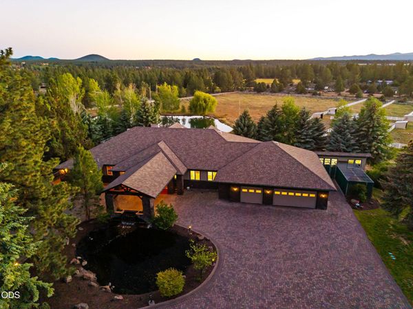 21955 Rickard Road, Bend, OR 97702