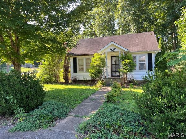 139 Walnut St , Greenville, MO 63944