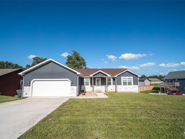 177 Mesa Drive, Waynesville, MO 65583