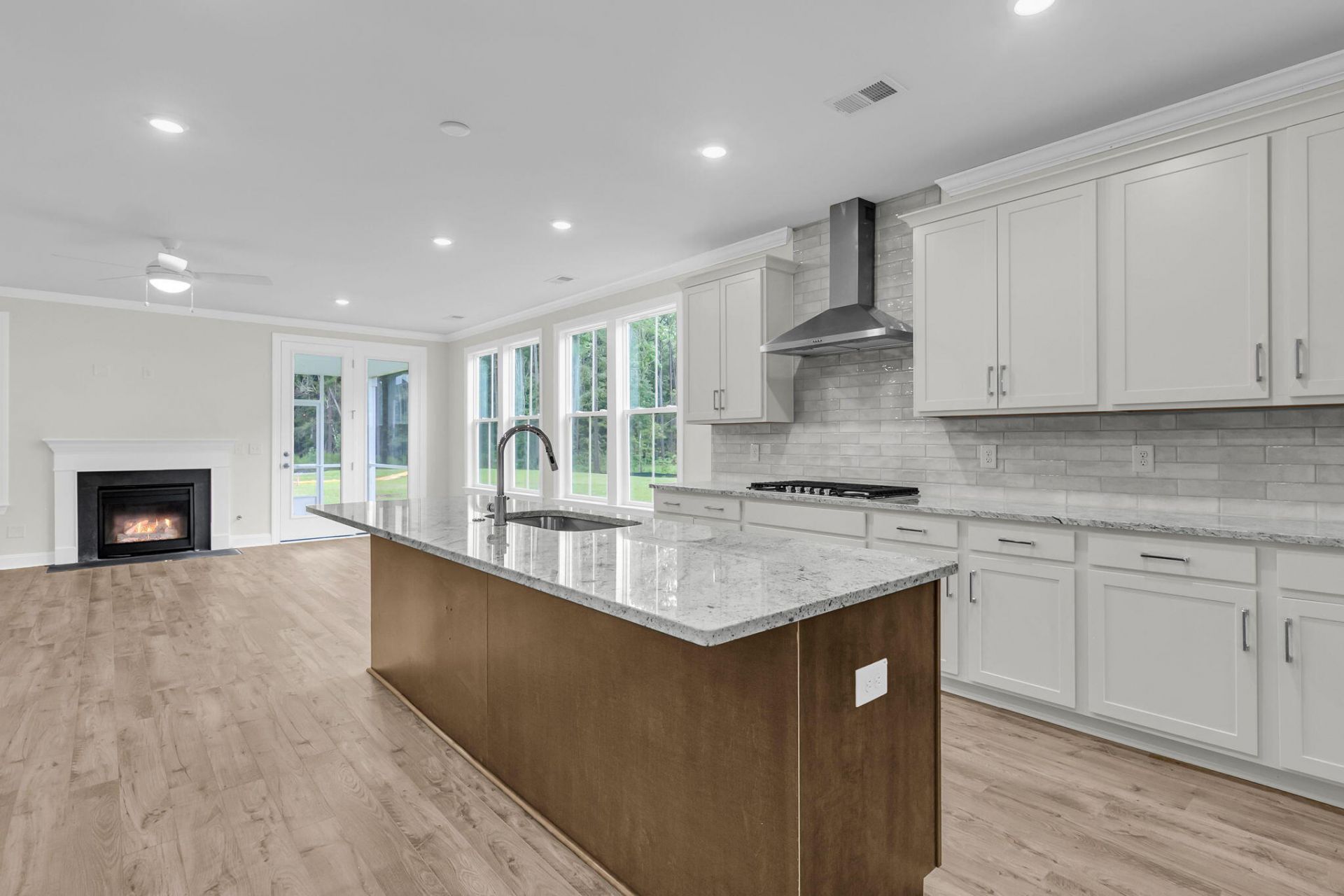 309 Cherry Orchard Drive Photo 14