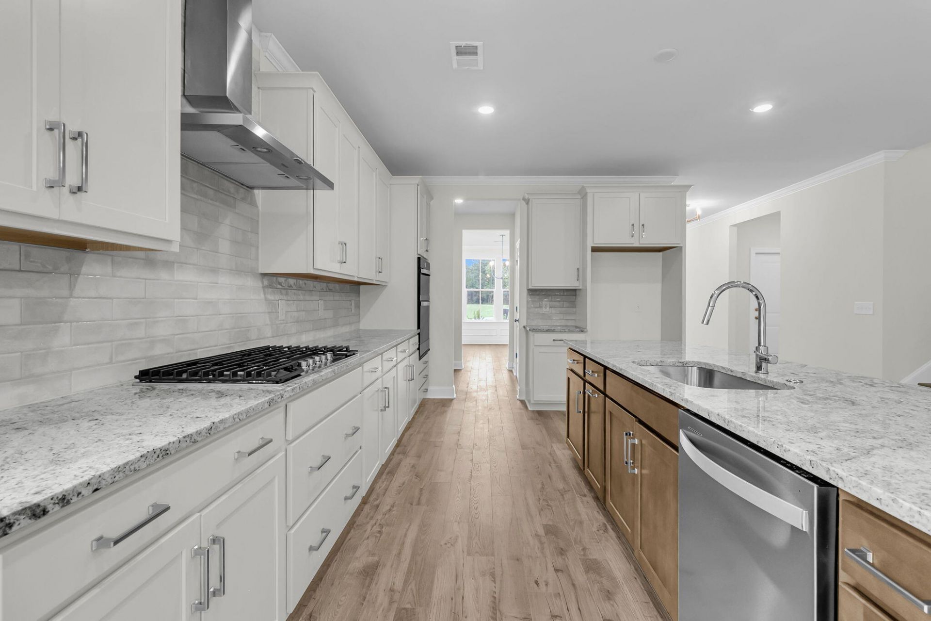 309 Cherry Orchard Drive Photo 19