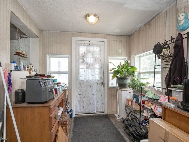 14600 Triskett Road, Cleveland, OH 44111 Photo 14