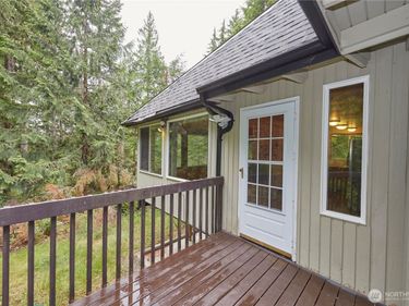 690 Peter Hagen Road W, Seabeck, WA 98380
