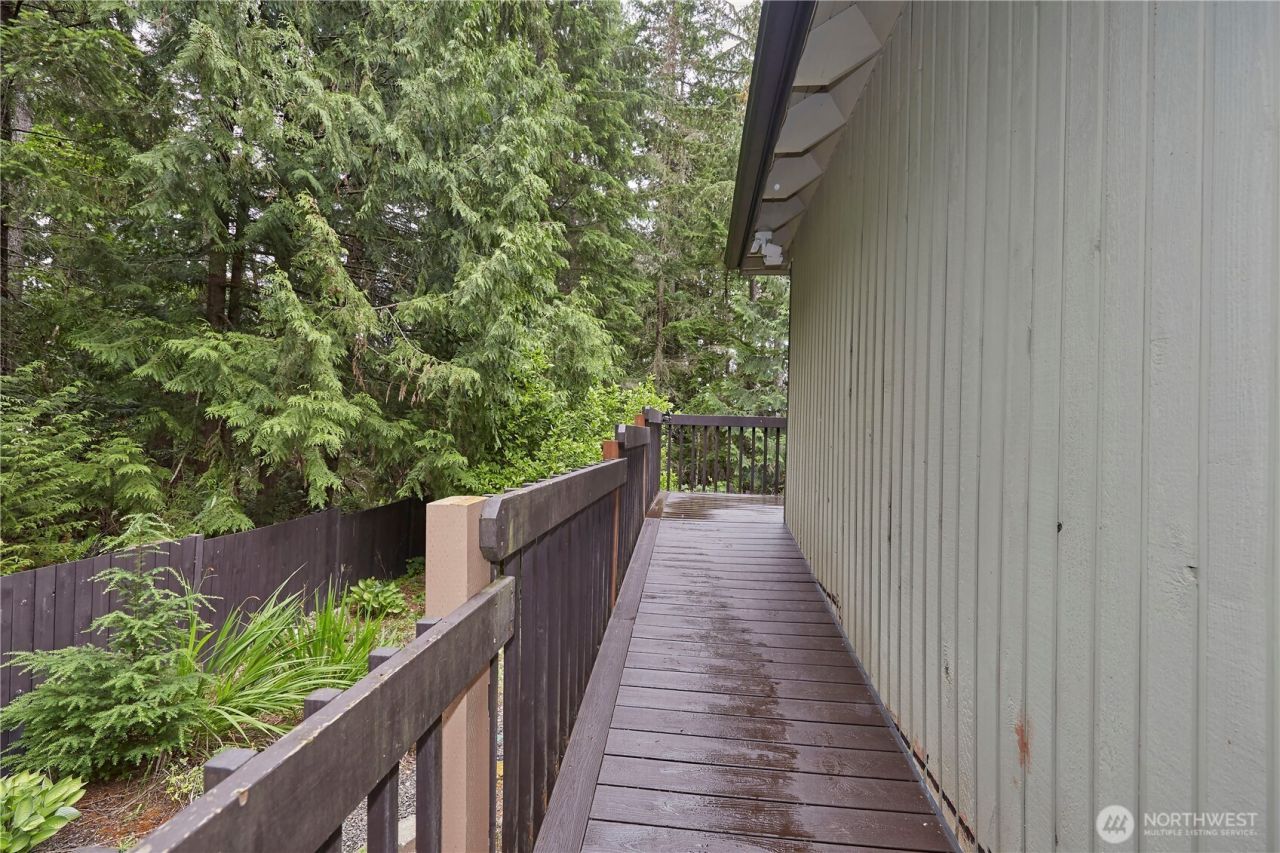 690 Peter Hagen Road W, Seabeck, WA 98380