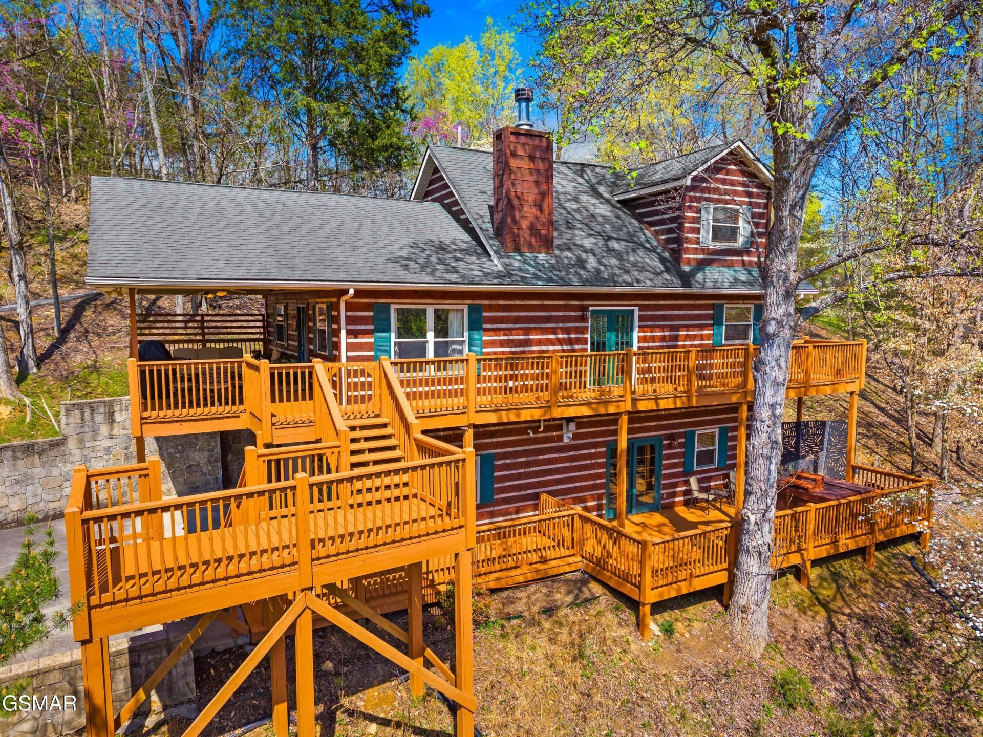 429 Filet Lane, Dandridge, TN 37725 Main Photo