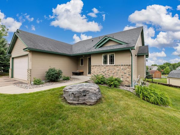 1202 Sunset Boulevard NW, Montgomery, MN 56069