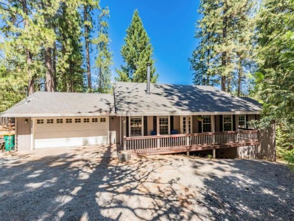 6390 Red Robin Rd, Placerville, CA 95667