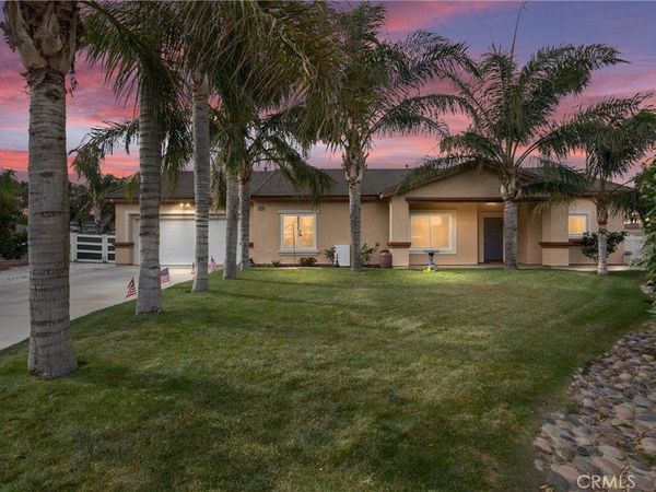 933 Driftwood, Banning, CA 92220
