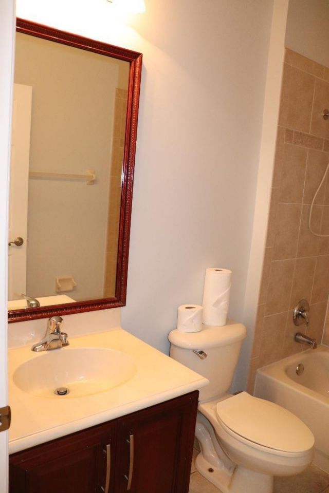 19298 Seneca Avenue, Weston, FL 33332 Photo
