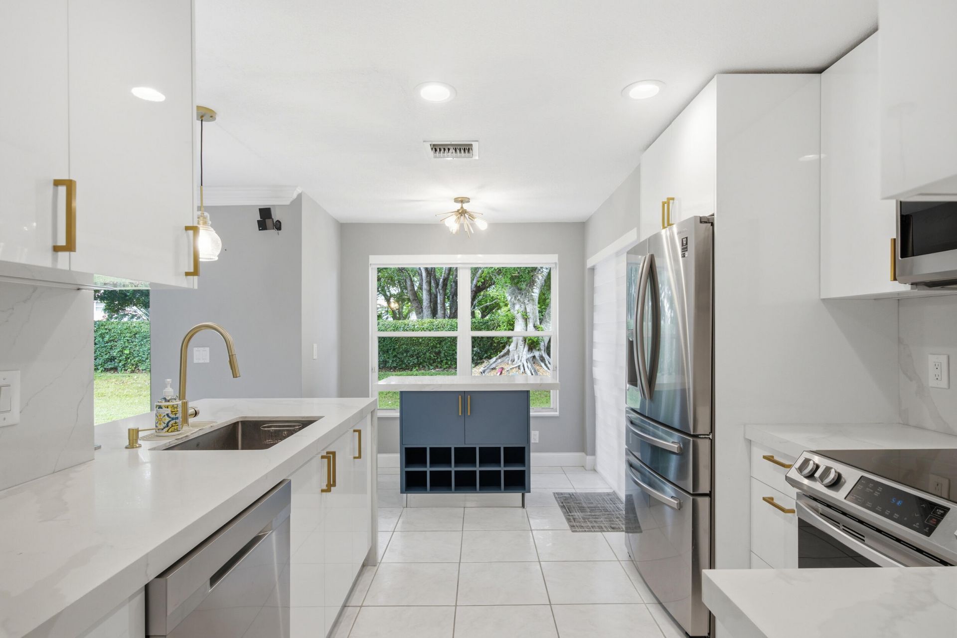 18241 NW 8th Street, Pembroke Pines, FL 33029 Photo
