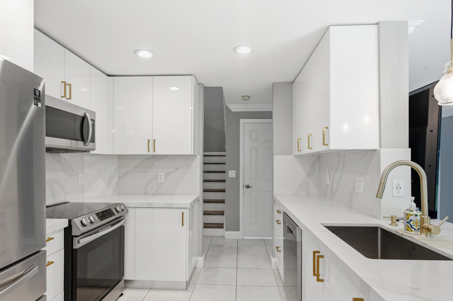 18241 NW 8th Street, Pembroke Pines, FL 33029 Photo