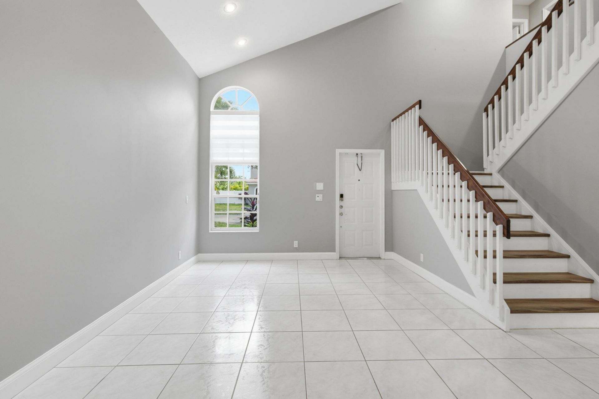 18241 NW 8th Street, Pembroke Pines, FL 33029 Photo