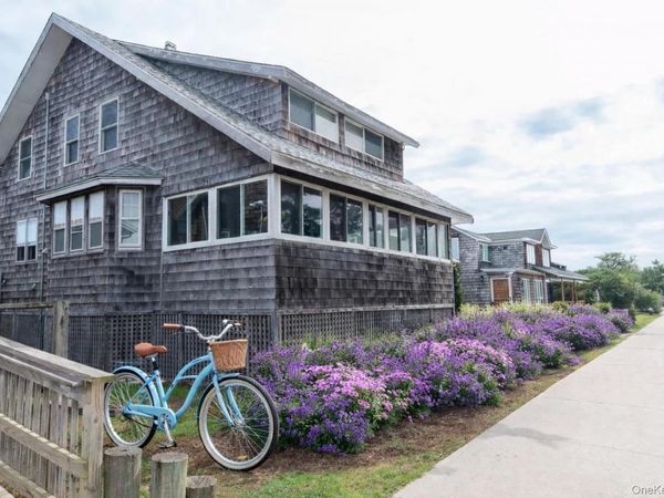 919 Evergreen Walk, Ocean Beach, NY 11770