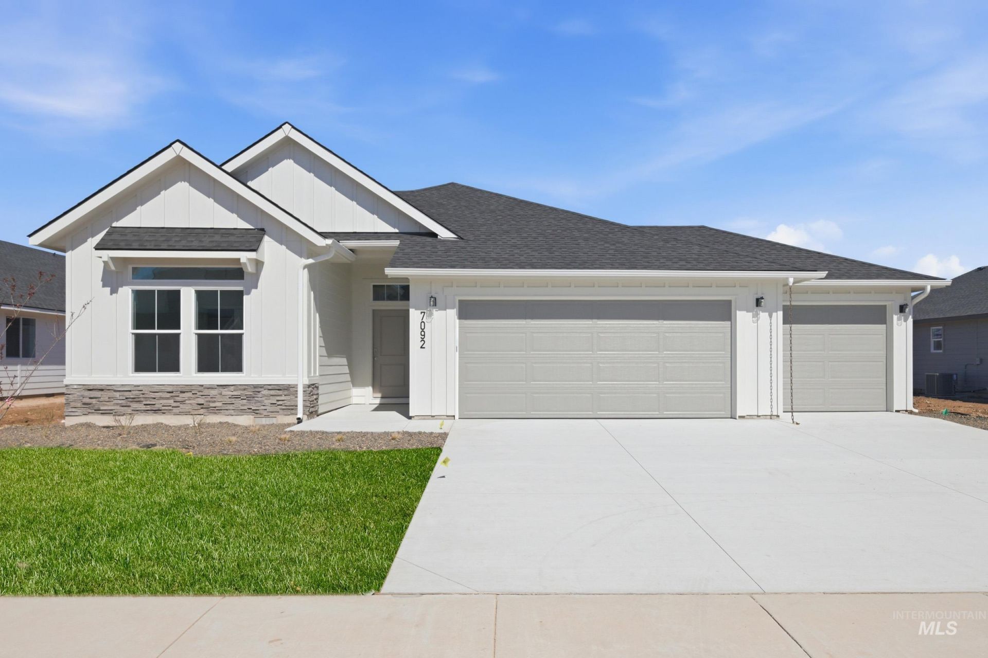 1184 W Jasper St, Meridian, ID 83642 Main Photo
