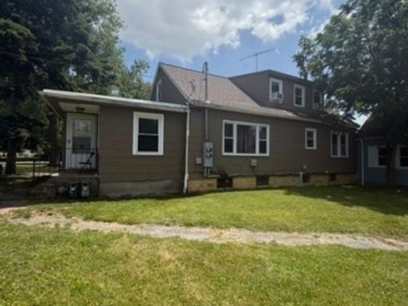 21880 Louis Road, Bedford Heights, OH 44146 Photo 3