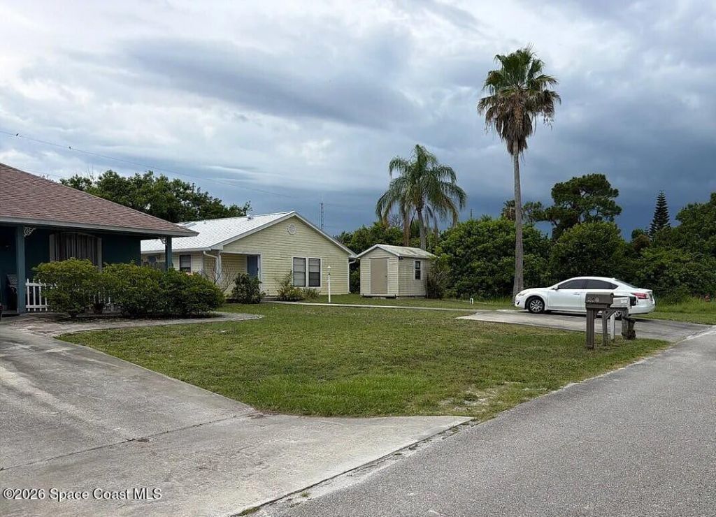 430 14th Place SW , Vero Beach, FL 32962 Photo