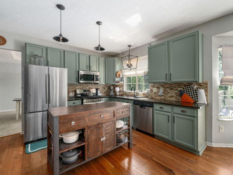 196 Zackary Drive, Granville, OH 43023 Photo 7