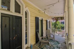208 Calhoun Street photo 4