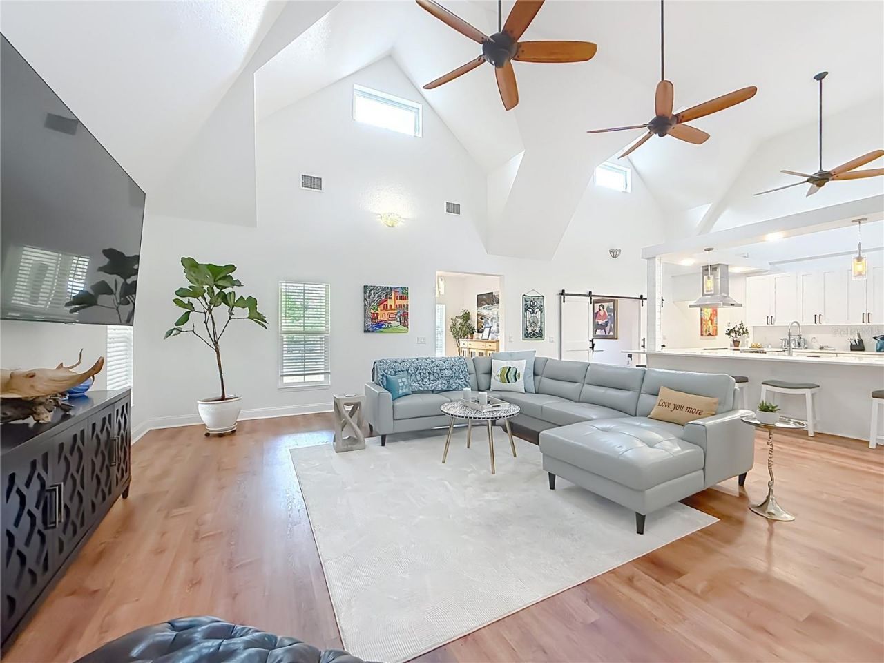 6687 W 7 Rivers Drive, Crystal River, FL 34429 Photo