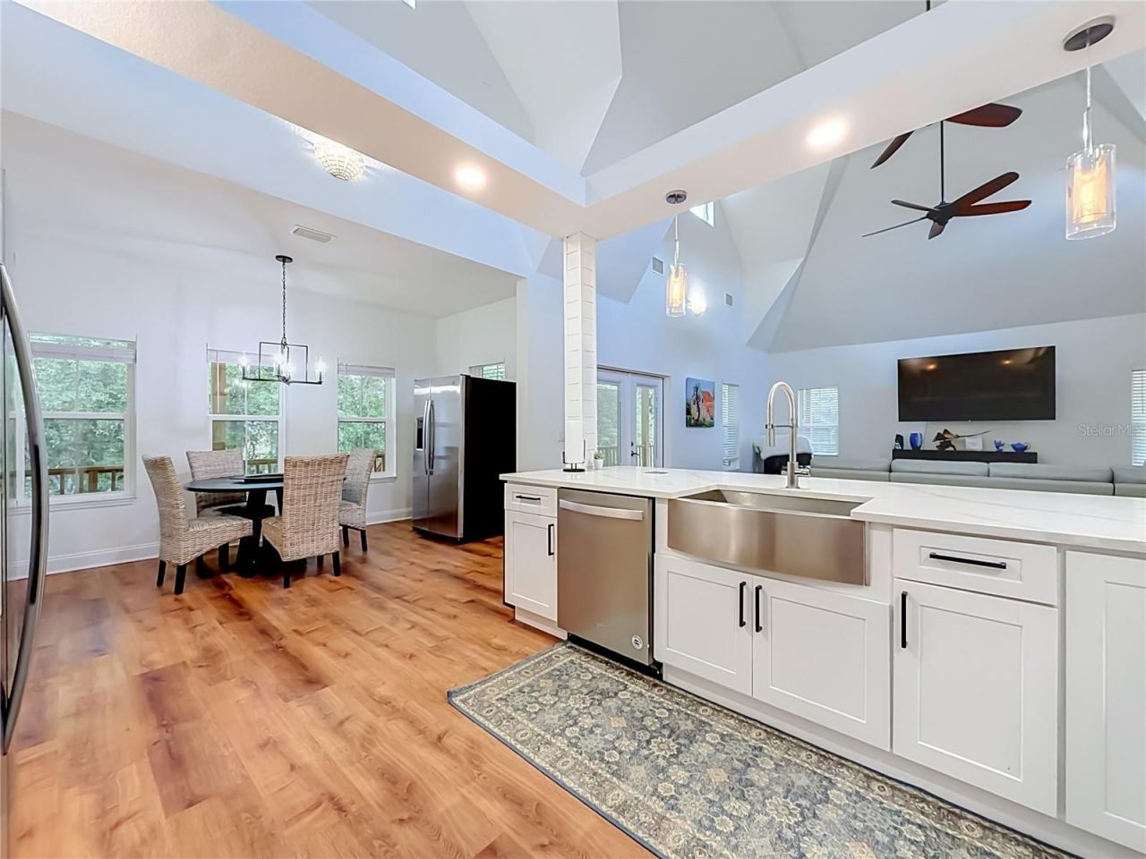 6687 W 7 Rivers Drive, Crystal River, FL 34429 Photo