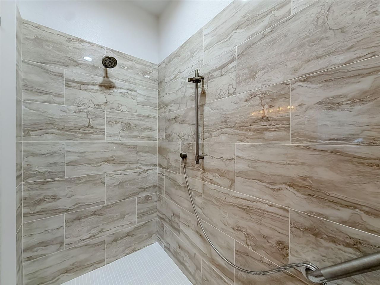 6687 W 7 Rivers Drive, Crystal River, FL 34429 Photo