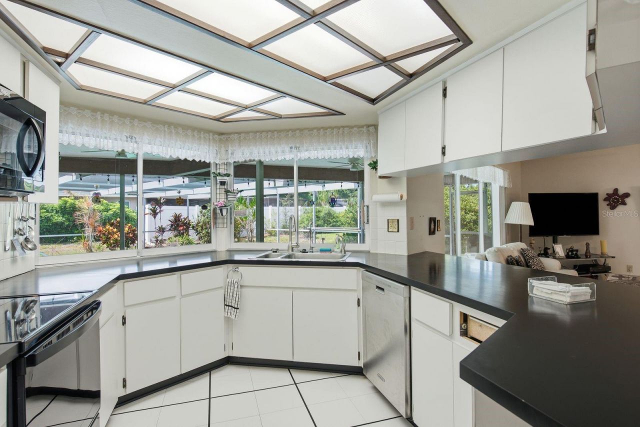 2768 Northridge Drive E, Clearwater, FL 33761 Photo