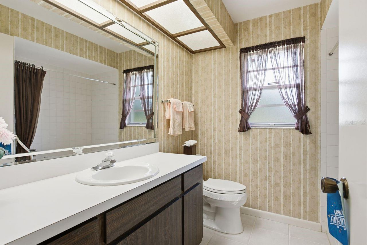 2768 Northridge Drive E, Clearwater, FL 33761 Photo