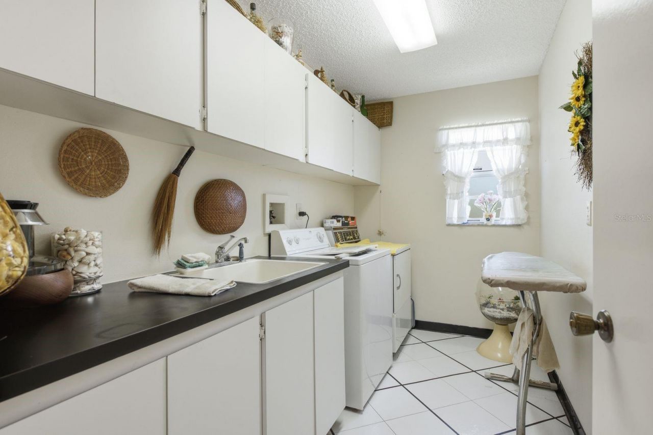 2768 Northridge Drive E, Clearwater, FL 33761 Photo