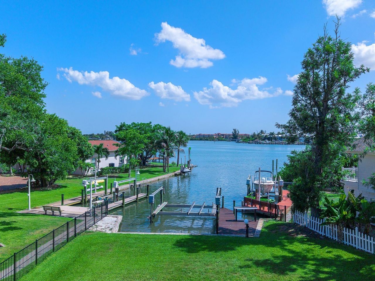 396 Bayshore Drive, Venice, FL 34285 Photo
