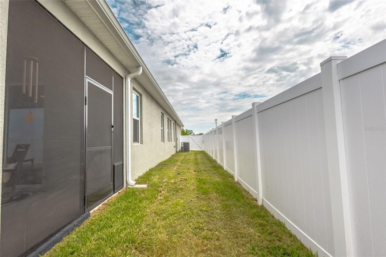2843 Elio Hammock Drive, Saint Cloud, FL 34773 Photo