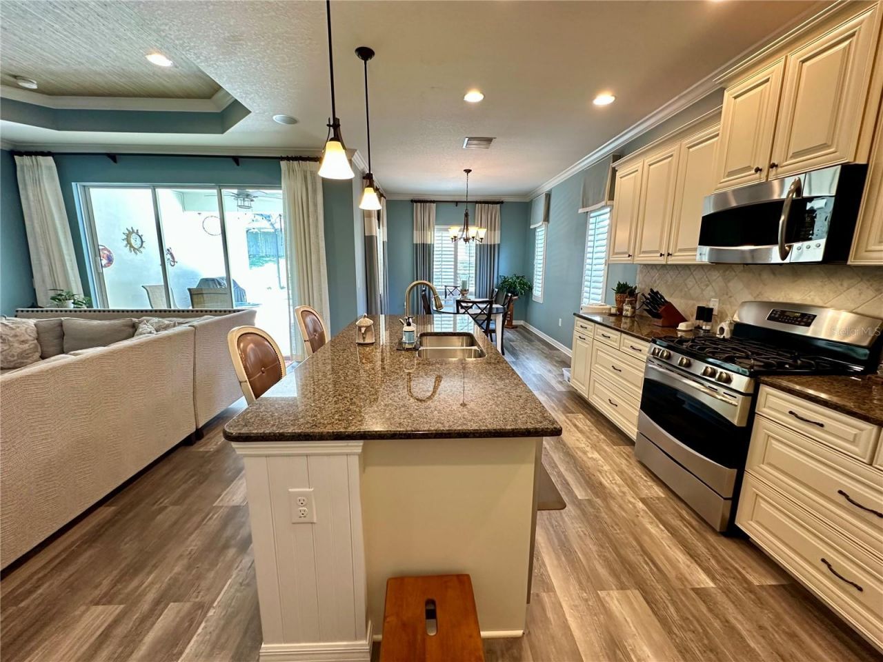 4811 Silvermoss Drive, Sarasota, FL 34243 Photo
