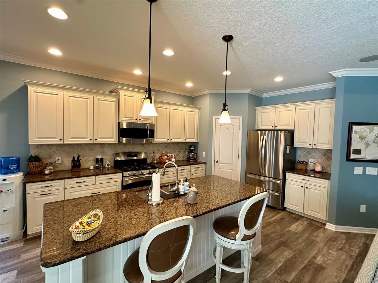 4811 Silvermoss Drive, Sarasota, FL 34243 Photo