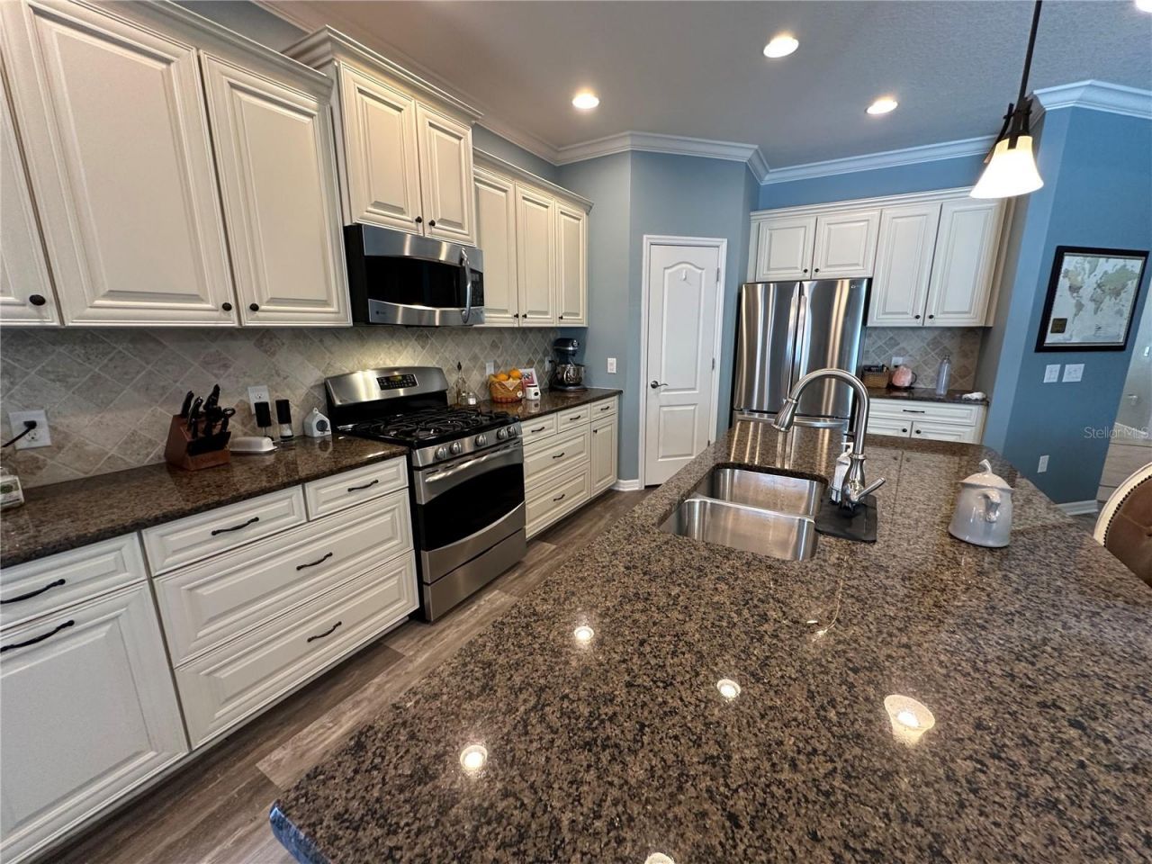 4811 Silvermoss Drive, Sarasota, FL 34243 Photo