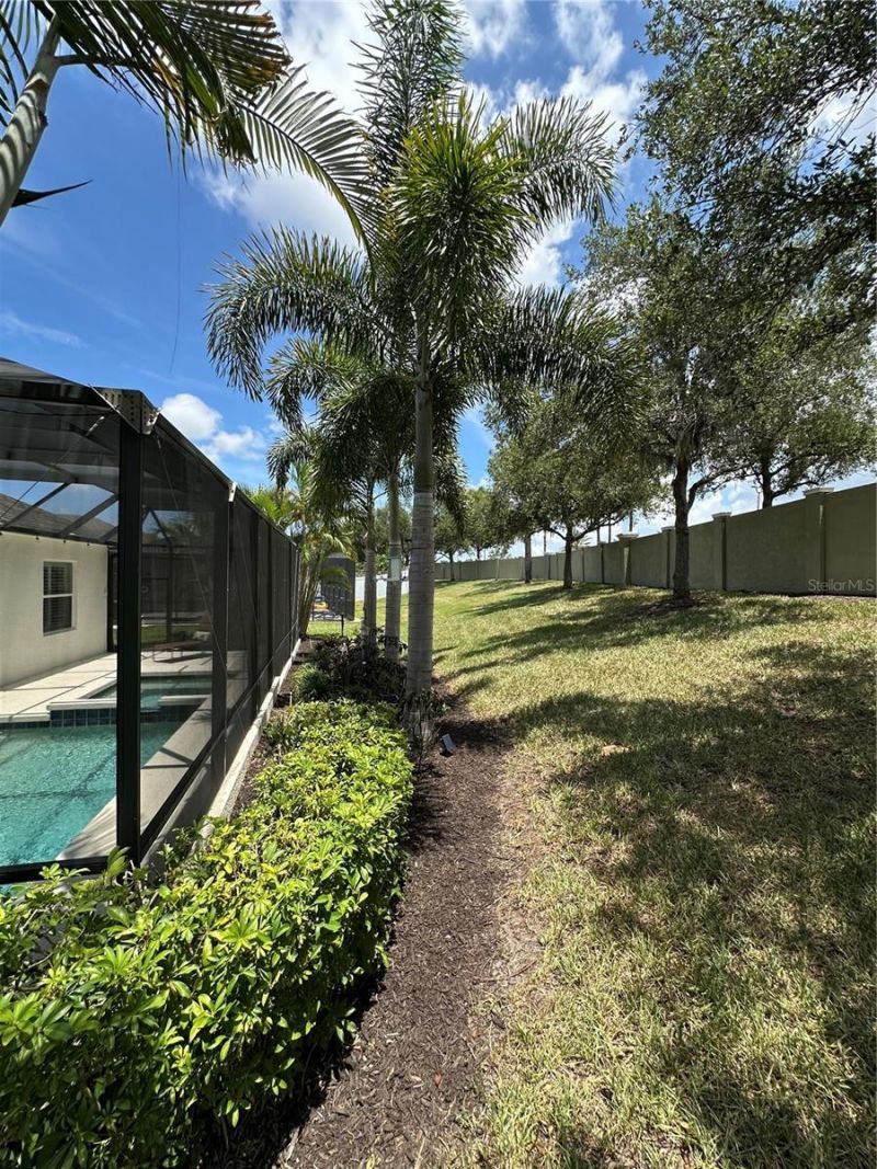 4811 Silvermoss Drive, Sarasota, FL 34243 Photo