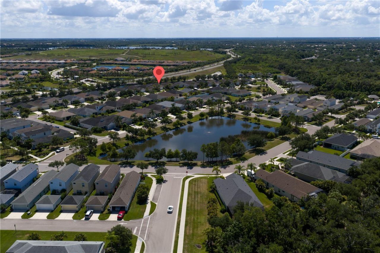 4811 Silvermoss Drive, Sarasota, FL 34243 Photo