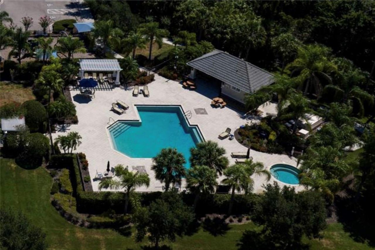 4811 Silvermoss Drive, Sarasota, FL 34243 Photo