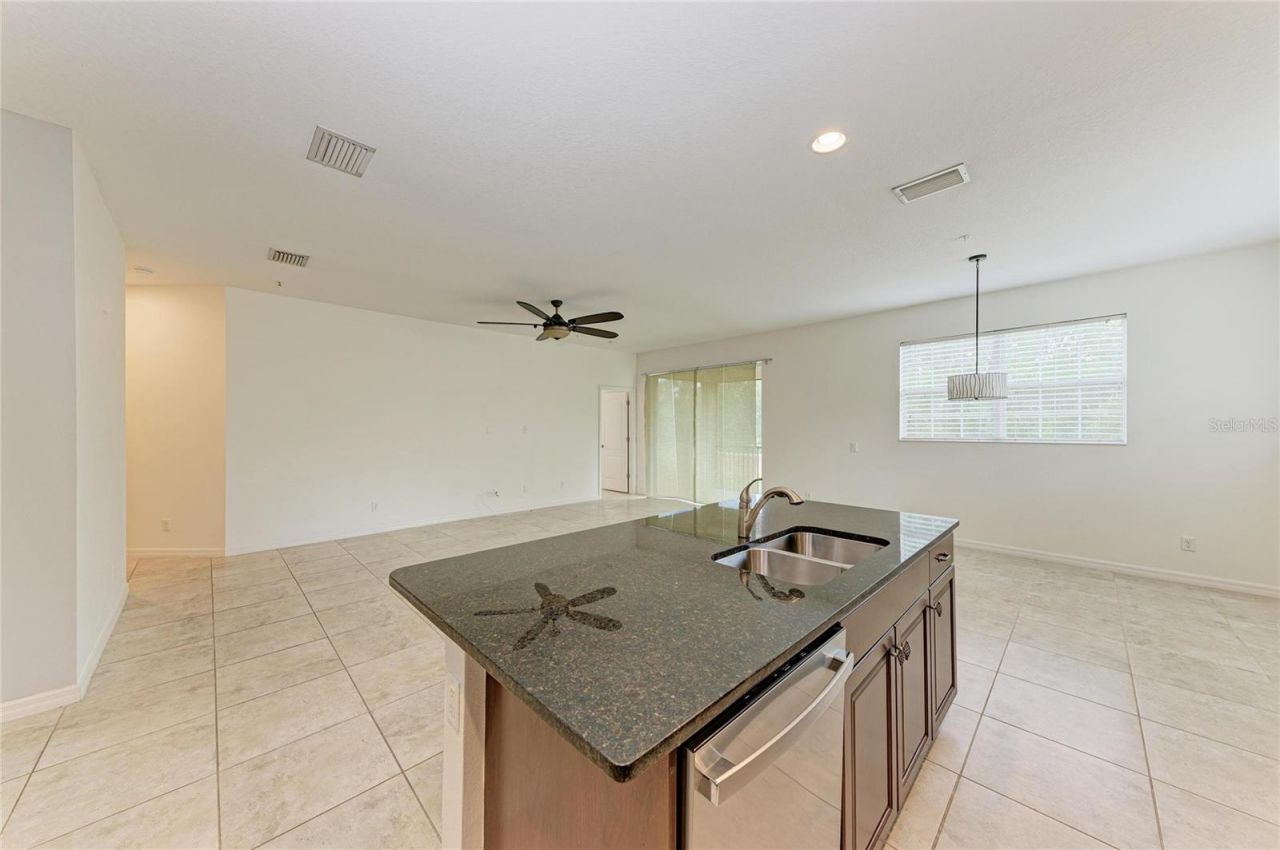8143 Miramar Way , Unit 8143, Lakewood Ranch, FL 34202 Photo