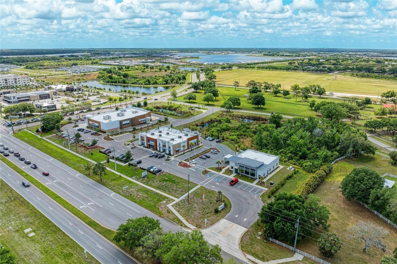 8143 Miramar Way , Unit 8143, Lakewood Ranch, FL 34202 Photo