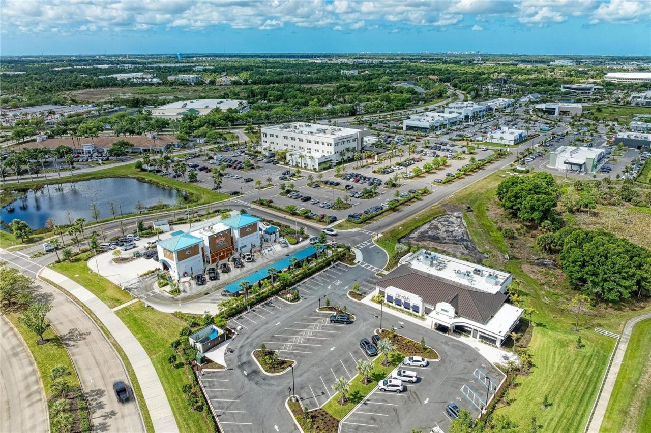 8143 Miramar Way , Unit 8143, Lakewood Ranch, FL 34202 Photo