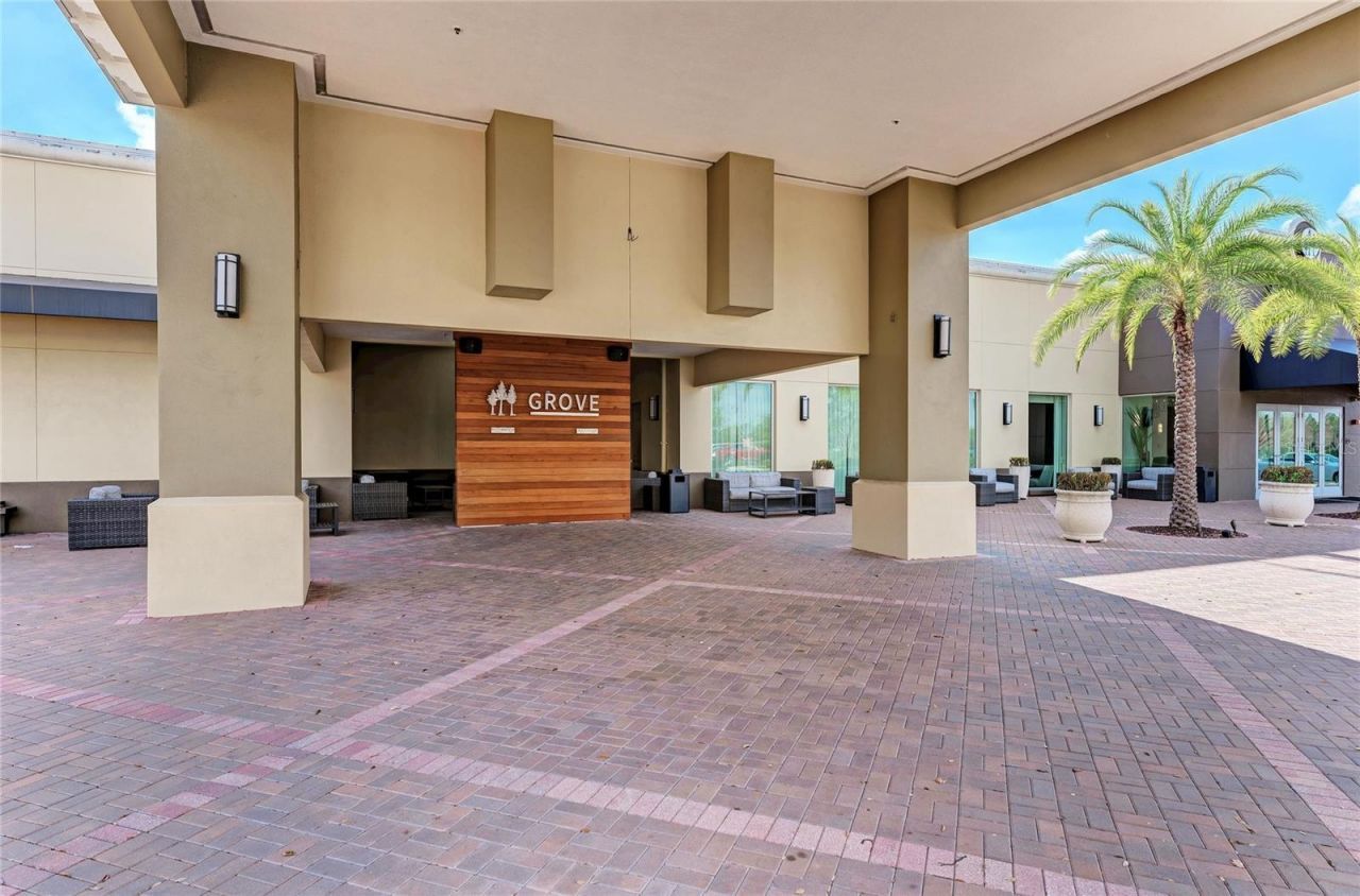 8143 Miramar Way , Unit 8143, Lakewood Ranch, FL 34202 Photo